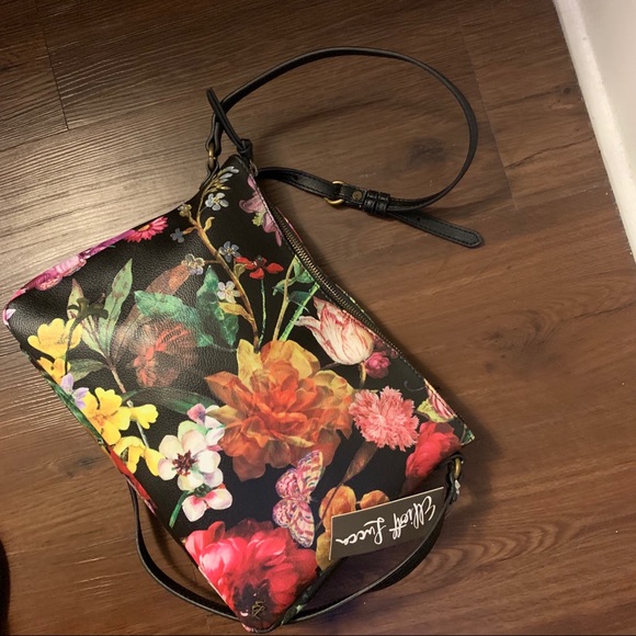 Elliott Lucca Handbags - Elliot Lucca Mari Crossbody Bag